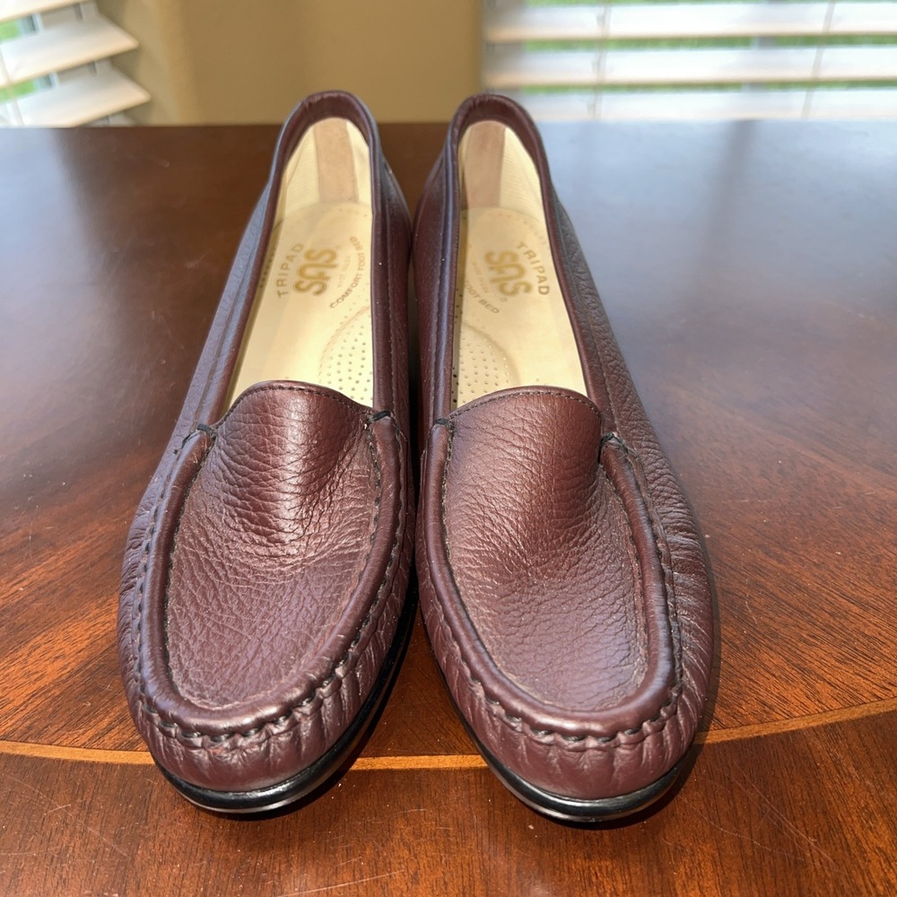 SAS Simplify Tripad Wine Loafer Shoes Sz 6.5 Comfort Support Walking Minimalist